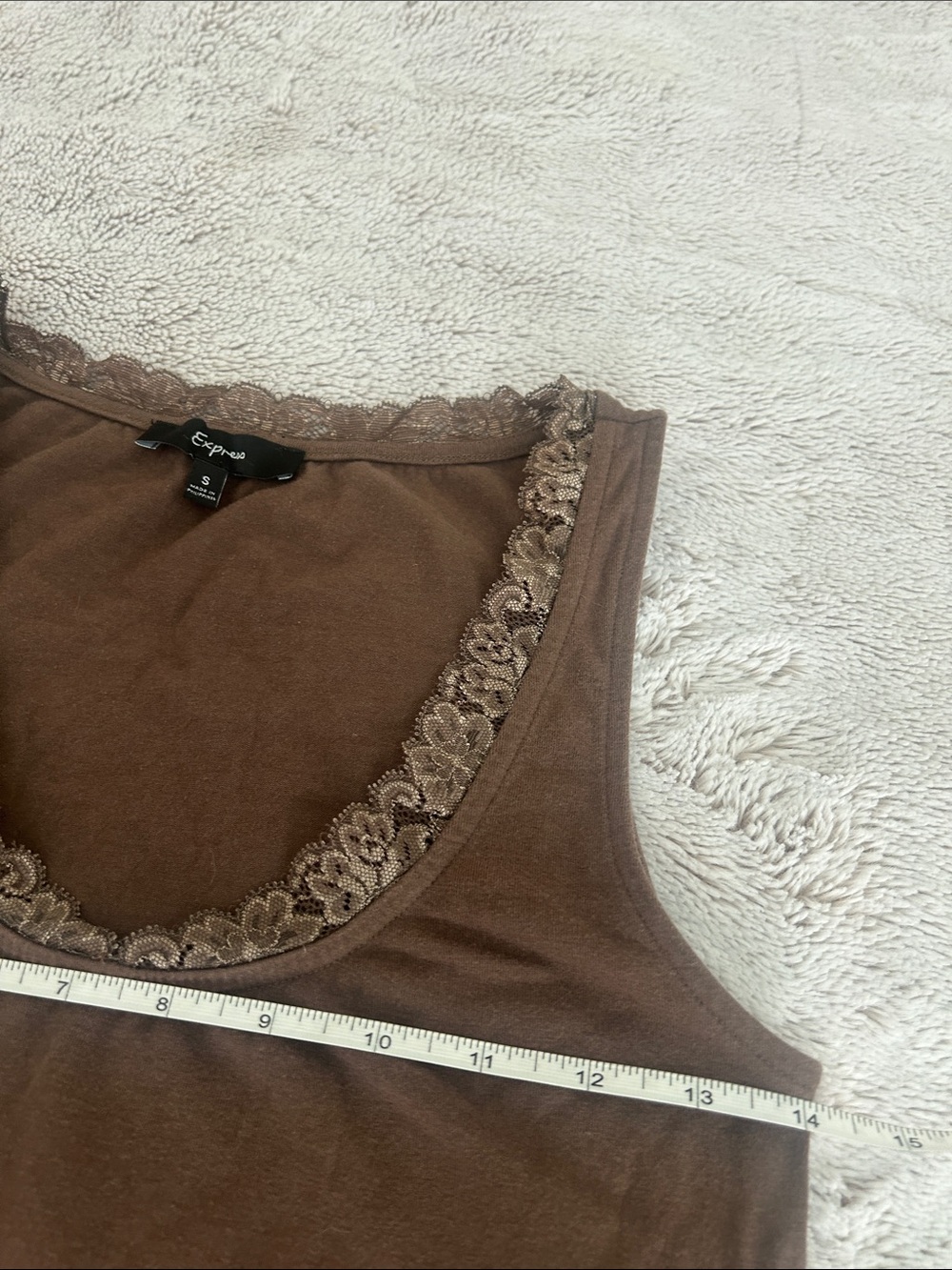 Express lace trim tank - Picture 4 of 7